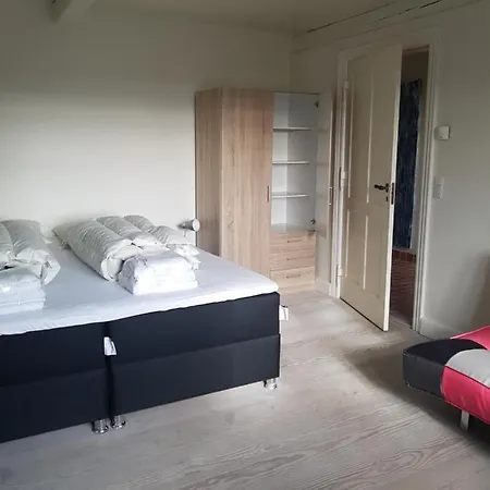 Villa Poolvilla 7 Bedrooms, 3 Bathrooms Marstal